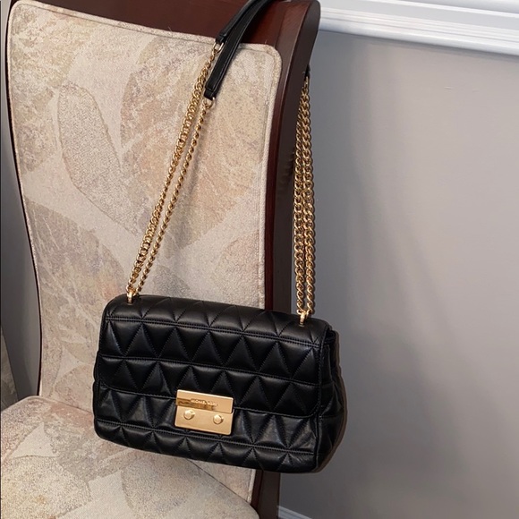 COPY - Black Quilted Shoulder Purse - Picture 2 of 4